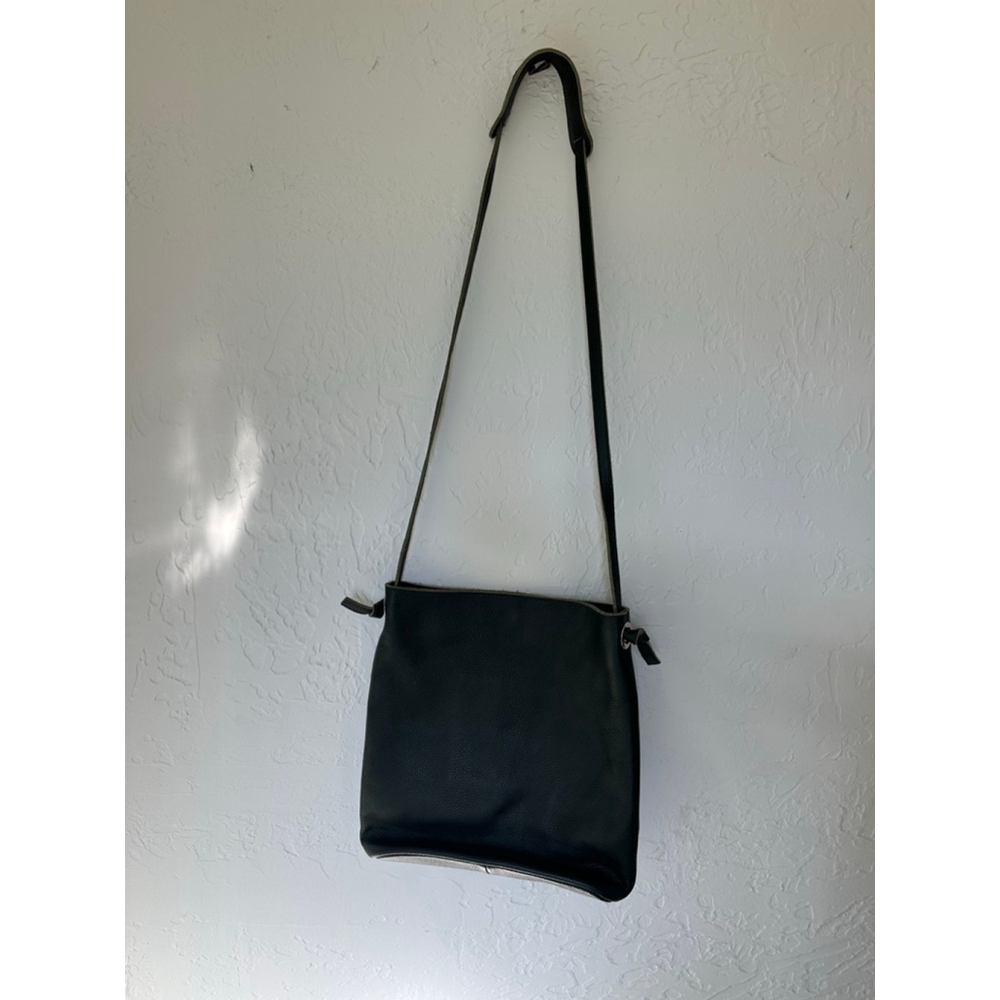 Never Used! M.I.L.A “Jackie” Forest Green Leather Crossbody Bag - Picture 4 of 9